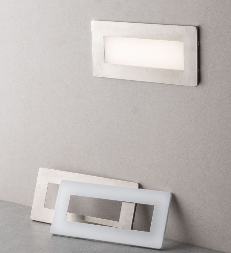 Immagine di Segnapassi Led Incasso Cassetta 506 5w CCT Con Sensore Movimento Crepuscolare IP65