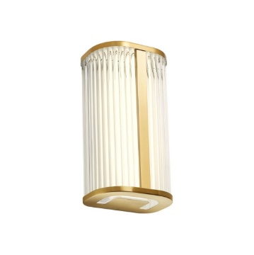 Immagine di Applique Ottone Con Vetro Rigato Per Bagno Led 12w CCT Redo