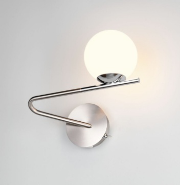 Immagine di Applique Moderna Argento Nichel Con Sfera Bianca Flaming Trio