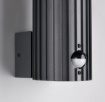 Immagine di Applique Esterna Antracite IP54 Con Sensore Movimento Volga Trio 1xE27