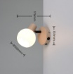 Immagine di Applique Orientabile Beige Per Comodini Vetro Bianco Boba Trio