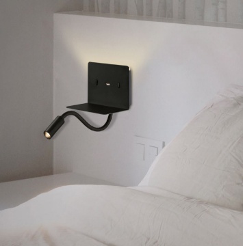 Immagine di Applique Nera Con Mensola per Camera da Letto Spot Led 3000k Usb Calma ACB