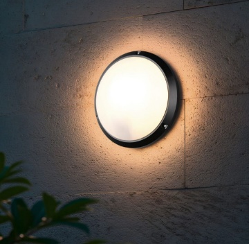 Immagine di Applique Plafoniera Rotonda Per Esterni IP65 Ambato Nero Trio
