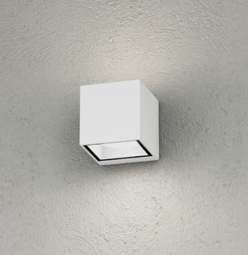 Immagine di Applique Cubo Biemissione Gx53 Esterni Spa Top Light IP54