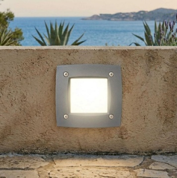 Immagine di Segnapassi Per Esterno Incasso a Parete IP66 Parma Grigio Top Light