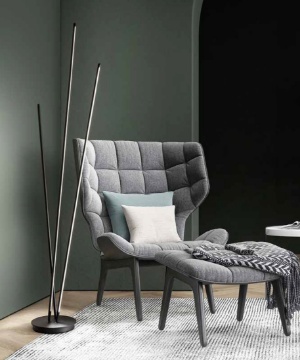 Immagine di Lampada da Terra Nera Perenz Twins Bacchette Orientabili Led Dimmer 3000k