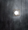 Immagine di Applique Camera da Letto Cubo Metallo Oro Sfera Vetro Cube Perenz