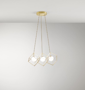 Immagine di Lampadario Per Cucina Tre Pendenti Oro Cube Perenz