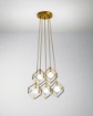 Immagine di Lampadario Oro 5 Pendenti Cube Perenz Con Sfere Bianche Per Salotto Moderno