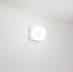 Immagine di Piccola Lampada da Parete Soffitto Sfera Bianca Dot Perenz Led 3000k CRI90