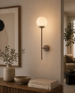 Immagine di Applique Tortora Con Sfera Vetro Bianco Demetra Bonetti