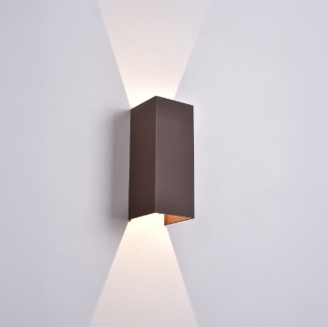 Immagine di Applique Esterna Prisma Corten Led 11w Biemissione Regolabile IP65 ACB Kendo