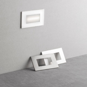 Immagine di Segnapassi Led Cassetta 503 Con Funzione Emergenza IP65 Bolt Intec