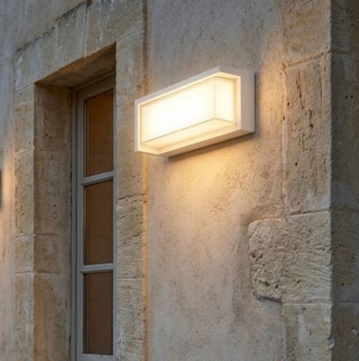 Immagine di Applique Esterno Rettangolare Block Bianca IP65 Led 24w CCT Intec