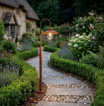 Immagine di Lampione Giardino Corten 120 cm Lanterna Vetro Assisi IntecIP44